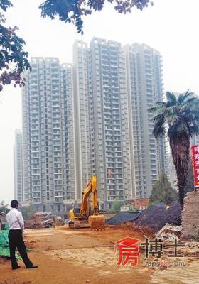 業(yè)主買(mǎi)8樓房屋卻在7樓 開(kāi)發(fā)商稱(chēng)系下沉式設(shè)計(jì)_上海房地產(chǎn)綜合門(mén)戶(hù)_上海房博士