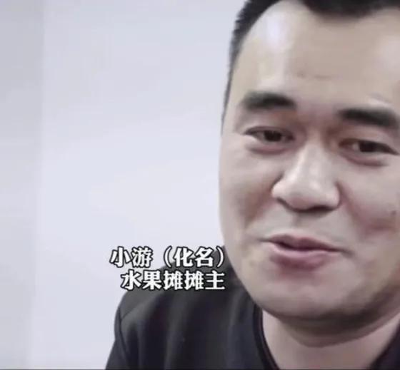 上海獨(dú)居老人三百萬(wàn)房產(chǎn)給小伙引來(lái)親戚打官司,一審判決下來(lái)了